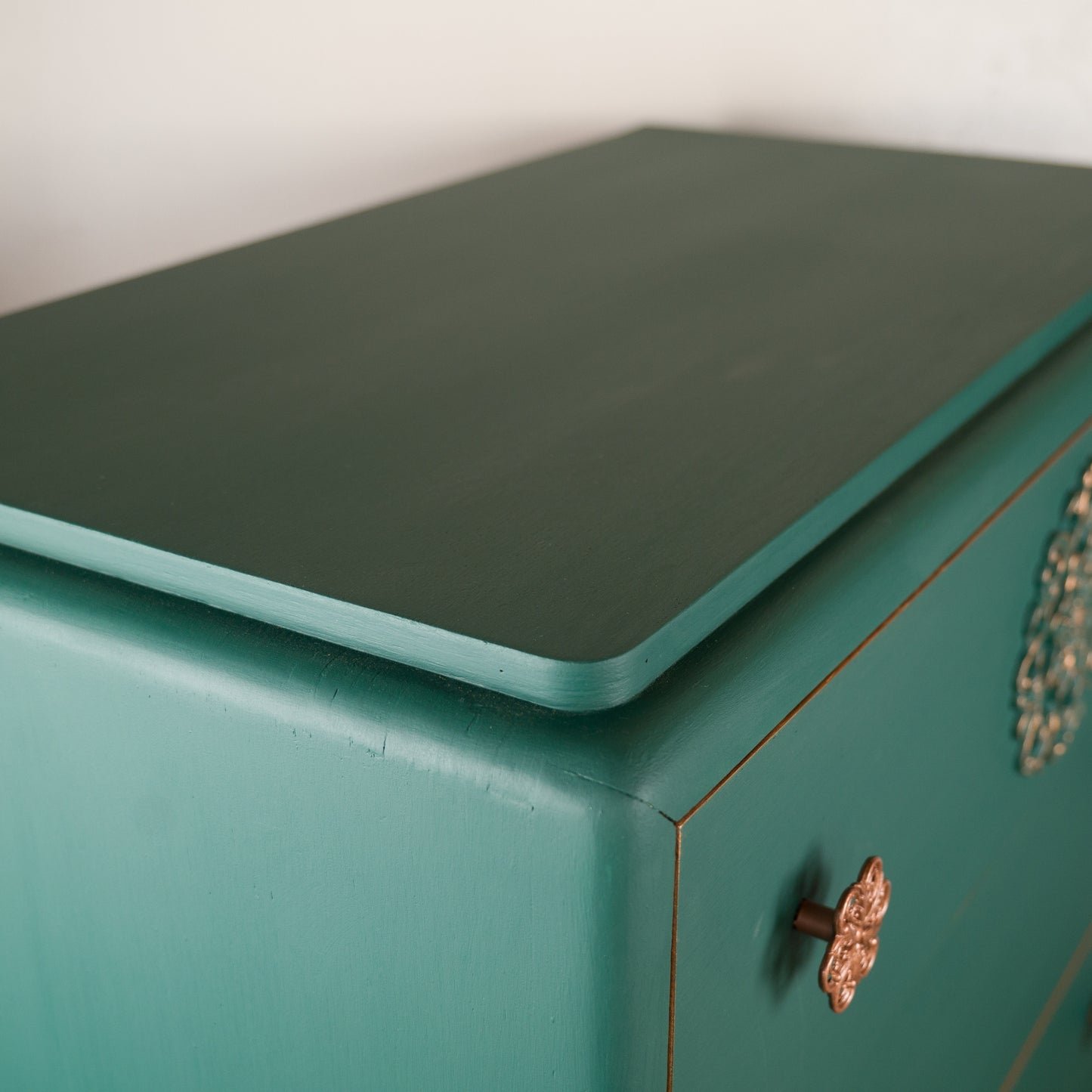Emerald Forest Chest of Drawers – Vintage Upcycled Beauty with Tropical Lined Drawers