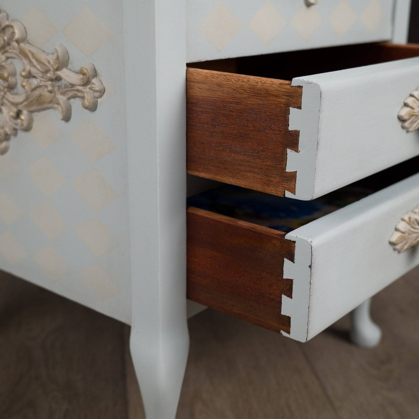 Upcycled Vintage Sewing Table, Side Table, Plant Table, Lamp Table