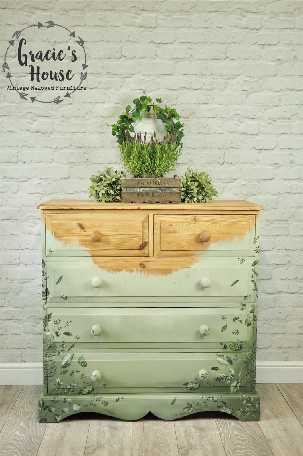 Creating an Organic Effect Chest of Drawers