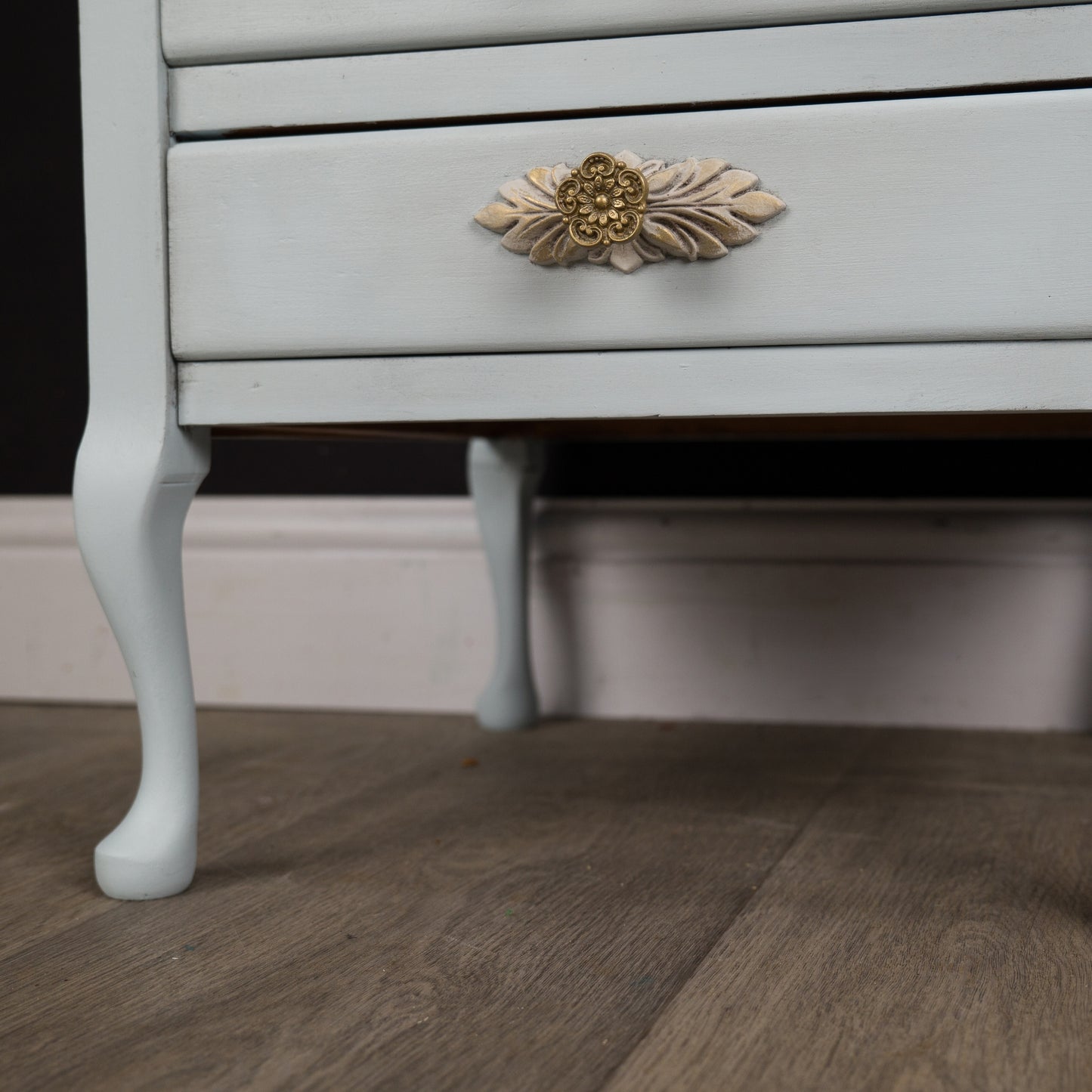 Upcycled Vintage Sewing Table, Side Table, Plant Table, Lamp Table